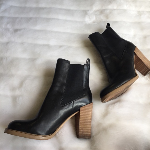 Marc Fisher Shoes - Marc Fisher LTD Harley Ankle Boots 9M